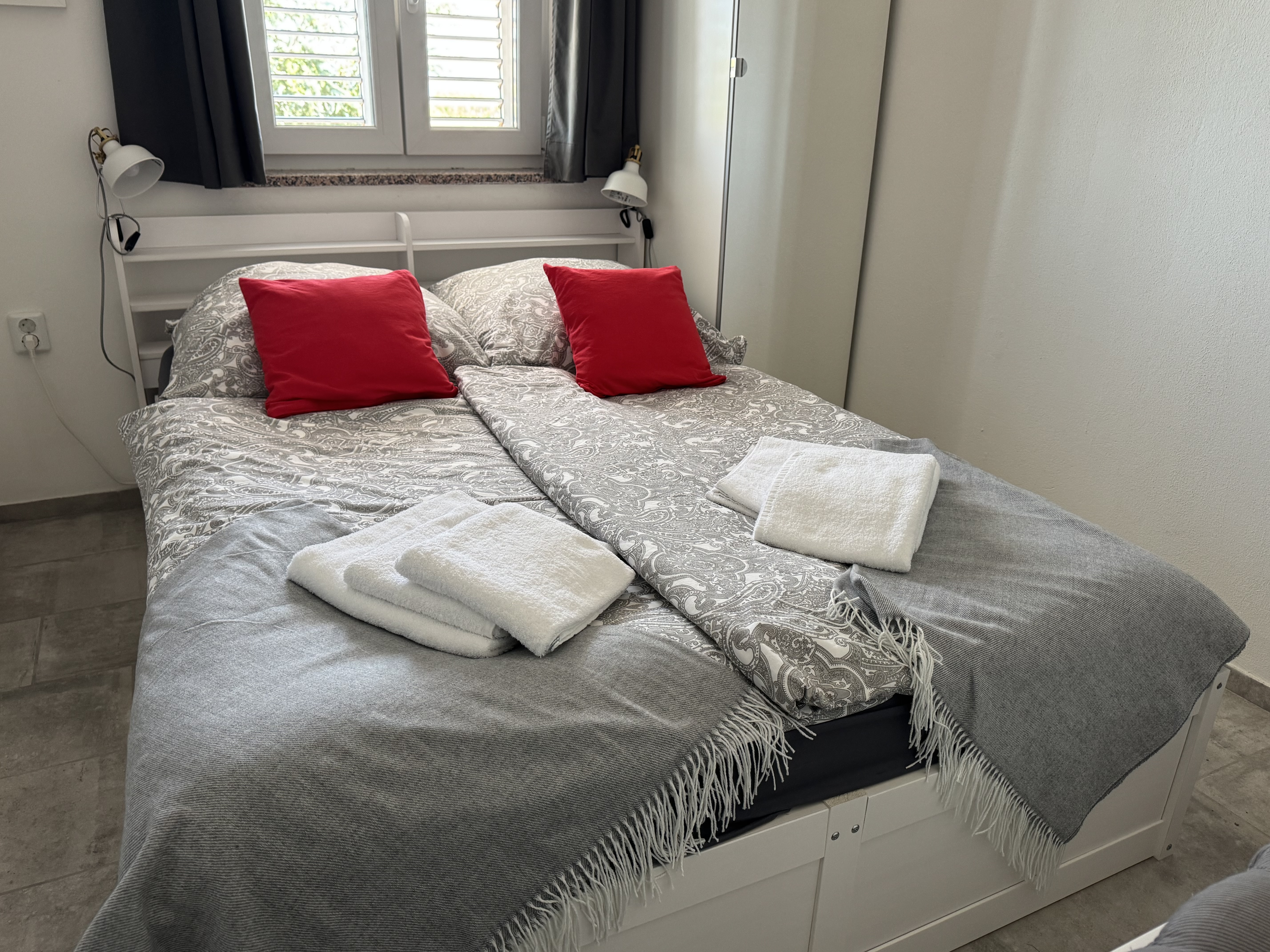 Schlafzimmer 2